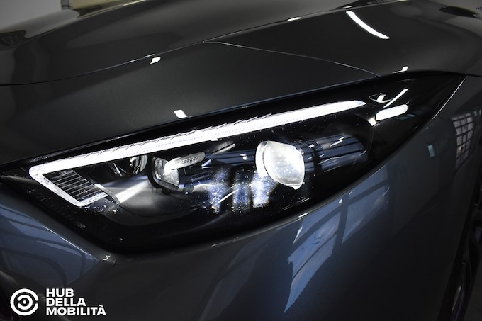 MERCEDES-BENZ SL 43 AMG Premium